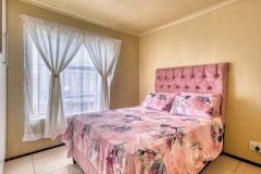 pexels-alexander-f-ungerer-157458816-30705308